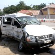 Véhicule du Senat dans lequel le Professeur Tombe a trouvé la mort lors d'un accident de circulation le long du boulevard du 30 à Kinshasa.